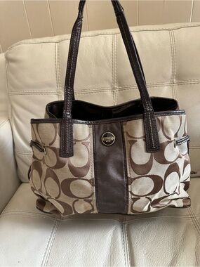 Coach Signature Canvas Shoulder Tote in Beige and Brown